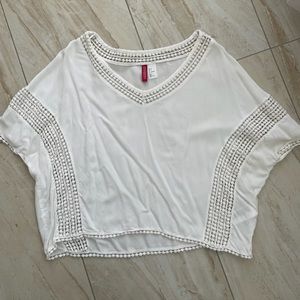 White bohemian short sleeve top